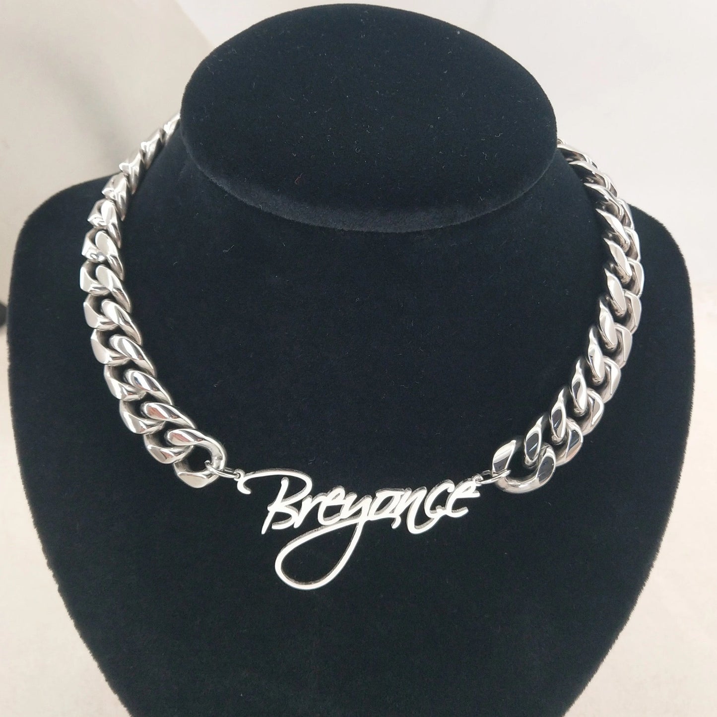 Big Chain Nameplate Necklace