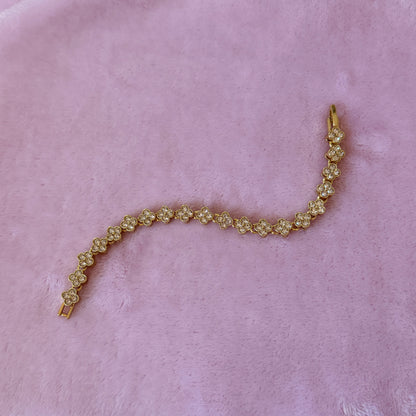 Gold Clover Bracelet