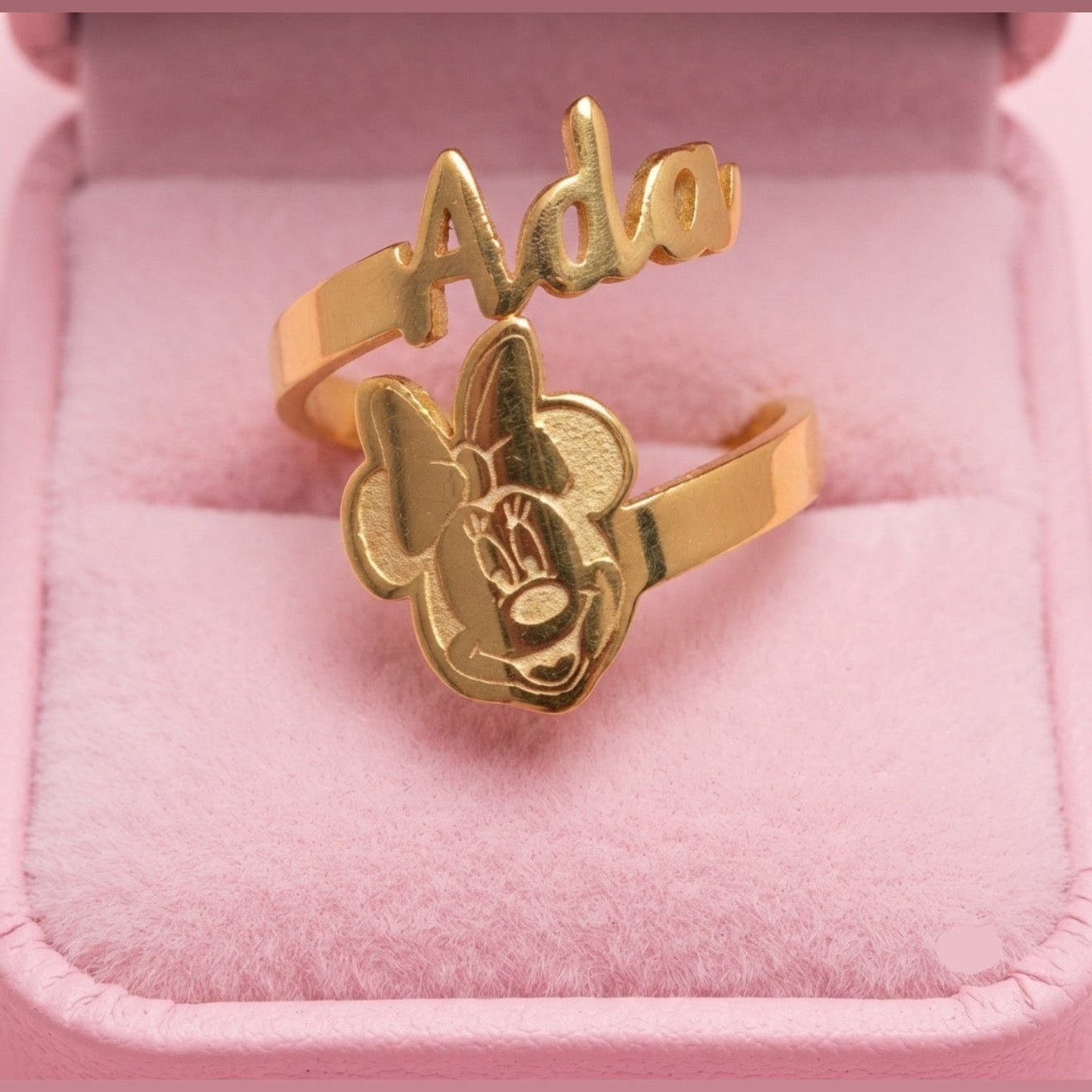 Minnie Mouse Name Ring