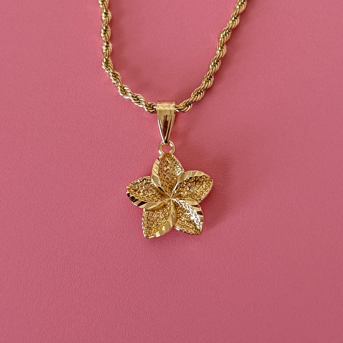 Plumeria Necklace V.2