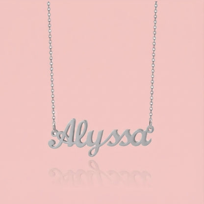 Dainty Nameplate Necklace